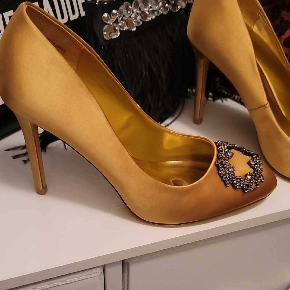Audrey Brooke Yellow Embellished Heels - Picture 2 of 6